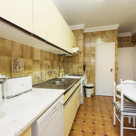B74 - Cardoso House In *