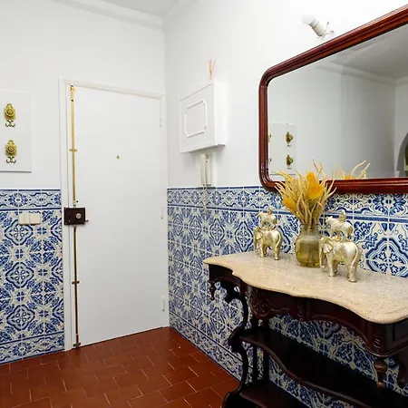 B74 - Cardoso House In 波尔蒂芒