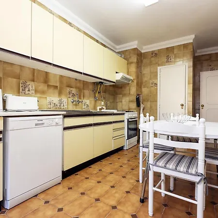 B74 - Cardoso House In بورتيماو
